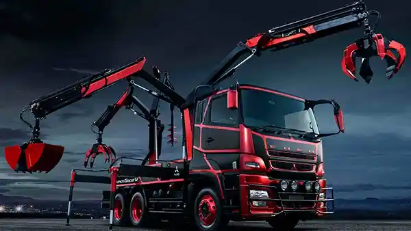 Truk - FUSO Siap Pamerkan Truk Laba-laba di GIIAS 2018, Satu-satunya yang Diproduksi di Dunia!