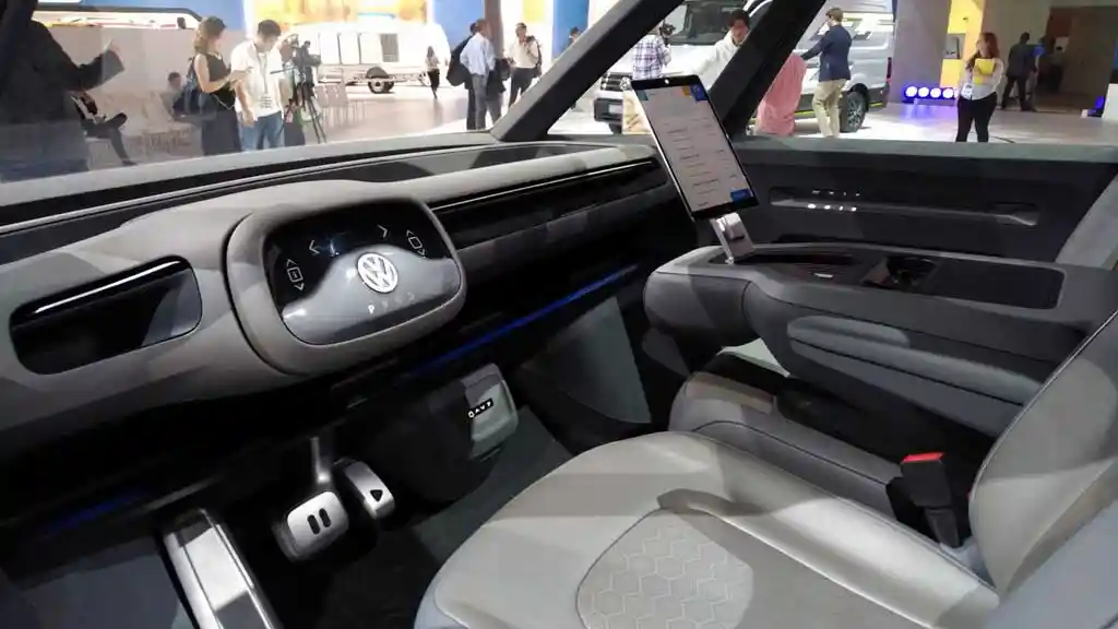 Foto - VW Hadirkan VAN Listrik untuk Pebisnis Kargo di Pameran IAA 2018 Hannover