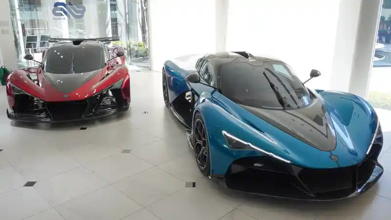 Berita - Pernah Dengar Ada Supercar Bermerek Zenvo?