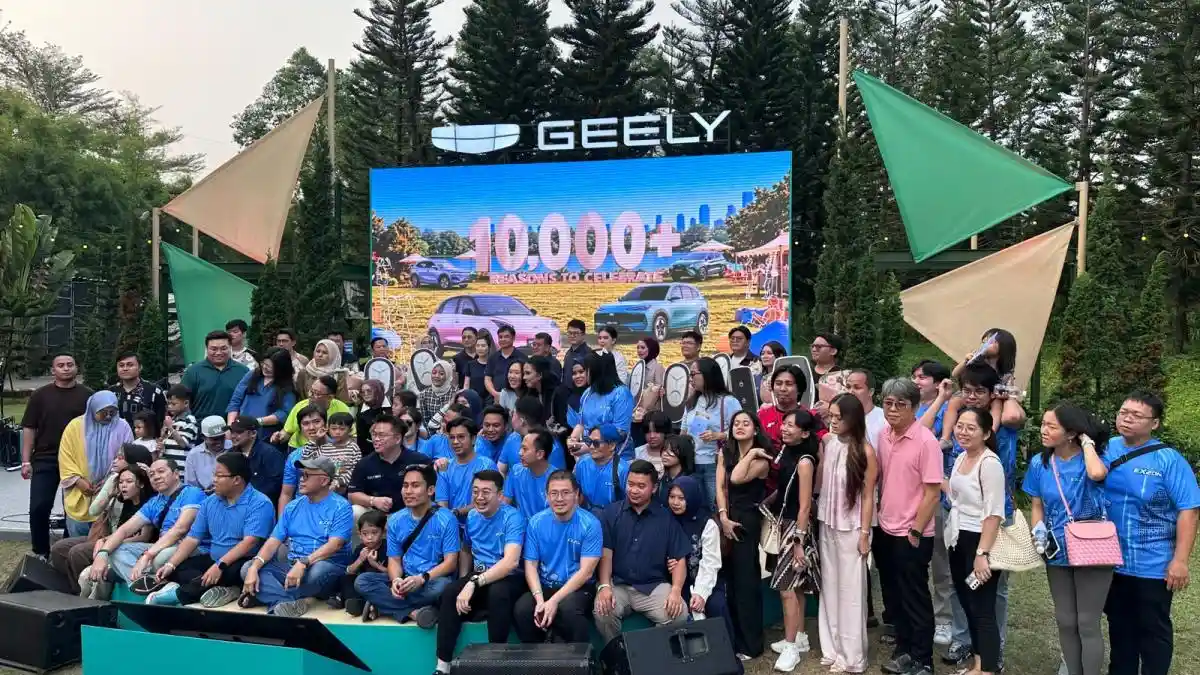 Berita - Geely Rayakan Kepercayaan Lebih dari 10.000 Konsumen