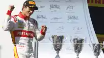  Rio Haryanto Resmi Balapan F1 di 2016 Bersama Manor Racing!