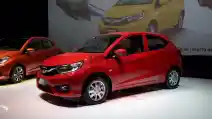  Honda Brio Satya Pilihan Pengguna Sepeda Motor Memiliki Mobil Pertama
