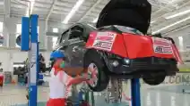  Males Ke Bengkel? Ada Servis Cepat Via Online Dari Toyota