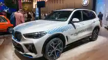 BMW iX5 Akan Gunakan Mesin Fuel Cell Berbahan Bakar Hidrogen