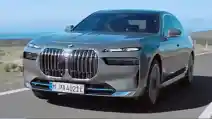Penampakan BMW Seri-7 Generasi Terbaru