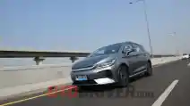  BYD M6 Adu Banteng Di Soetta, Ini Tanggapan Ahli Dan BYD