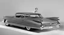 Space Age, Ketika Mobil Amerika Ingin Terlihat Seperti Roket