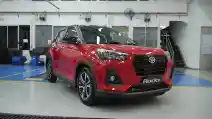  Perbedaan Fitur Toyota Raize Dengan Daihatsu Rocky