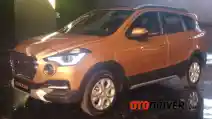  Pilih Datsun Cross atau Wuling Confero?