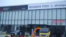  Mitsubishi Fuso Rambah Bengkulu