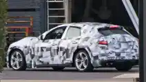 SPYSHOT: SUV Ferrari Pertama, Purosangue