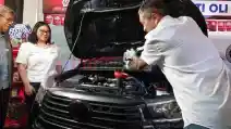  Wajibkah Mengganti Oli Mobil Sebelum Roadtrip?
