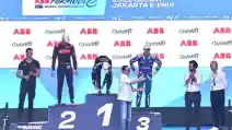 Pebalap Tag Heuer Porsche Ini Juarai ABB Formula E Jakarta Putaran 10
