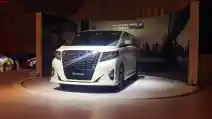  GIIAS 2015: Toyota Luncurkan Alphard Hybrid 4WD