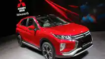  Mitsubishi Eclipse Cross Masuk Segmen Mahal?