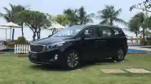 Bocor! Kia Sedona Bermesin Diesel Segera Meluncur di Indonesia