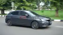  Selisih Rp 53 Juta, Inilah Perbedaan Honda City Hatchback Dengan Sedan
