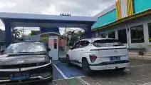  Bolehkah Menyalakan AC atau Infotainment Saat Mobil Listrik Dalam Kondisi Charging?