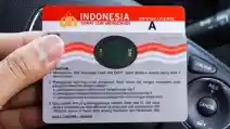 Sekarang Bisa Simpan SIM Ke Ponsel Agar Tidak Mudah Hilang