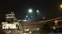 Ini Dugaan Penyebab Truk Hantam JPO Dan Estimasi Ganti Ruginya