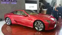  Ban Belakang Lexus LC 500 Bisa Membelok, Kencang dan Lincah!