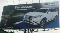 Wujud Daihatsu Terios Generasi Terbaru Ada di Baliho!