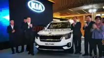  Penampakan Detail Kia Seltos Indonesia (22 Foto)