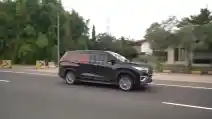  Konsumsi BBM Toyota Kijang Innova Zenix Hybrid. Lebih Irit Dibandingkan Innova Diesel 2GD?