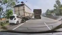  Ini Bahayanya Tailgating Di Jalan Umum