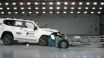 VIDEO: Crash Test Toyota Land Cruiser Hybrid (ANCAP)