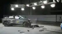  VIDEO: Crash Test Lynk & Co 02 (Euro NCAP)