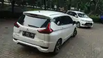  Merawat Mobil Warna Putih Agar Tak Menguning