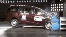 VIDEO: Crash Test Honda Mobilio