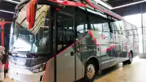 Mendesain Bus Ala Laksana, Langsung Ukuran Sebenarnya