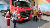Hino Yakin Terus Dominasi Pasar Truk Nasional