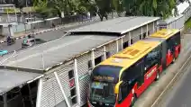  Penumpang Transjakarta Berkode GR Dan Rute Wisata Wajib Tap Kartu Di Bus Mulai Februari 