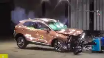 VIDEO: Crash Test KIA Sportage (Euro NCAP)