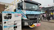  Mercedes-Benz Truk Jelaskan Alasan Knalpot Truk Tangki BBM Pertamina Ada di Depan