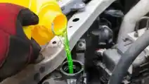 Cara Periksa Kondisi Radiator Mobil Agar Mesin Tidak Overheat