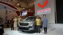  GIIAS 2018: Wuling Perkenalkan Sebuah SUV dan Mobil Listrik Mungil