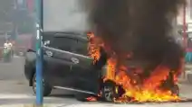  Mesin Overheat Picu Kebakaran Pada Mobil?