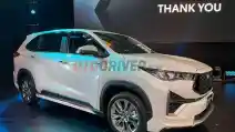  Komparasi Harga Toyota Innova Zenix vs Carens vs Voxy vs Serena dan Cortez