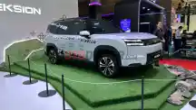  - Komparasi Spesifikasi Wuling Eksion vs Toyota Kijang Innova Zenix