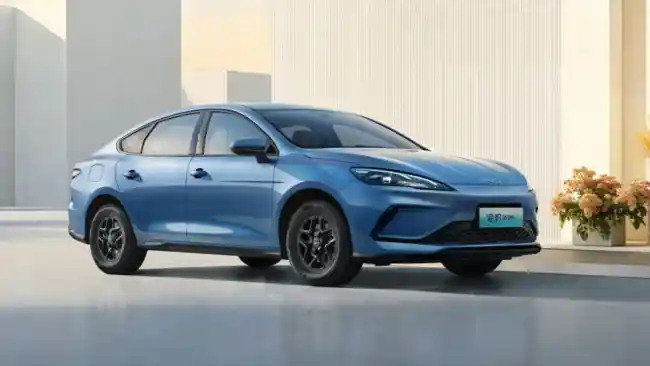 Berita - BYD Seal 05 DM-i Resmi Meluncur, Harga Setara Rp 175 Jutaan