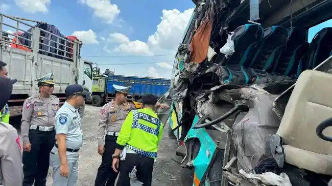Berita - Korlantas Polri: Kecelakaan Bisa Tingkatkan Kemiskinan