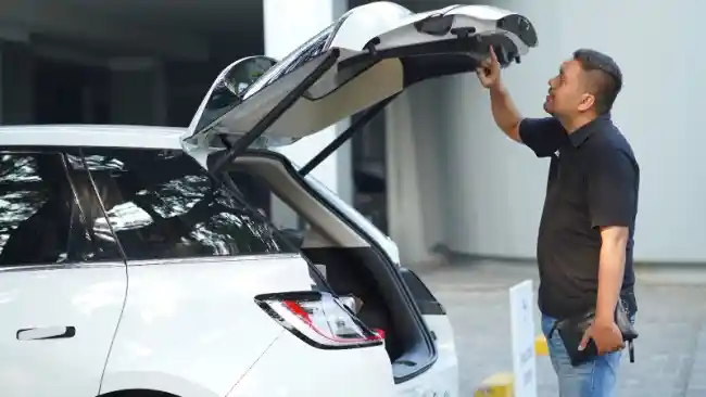 Berita - Wuling Ajak Komunitas Jajal Langsung Cloud EV